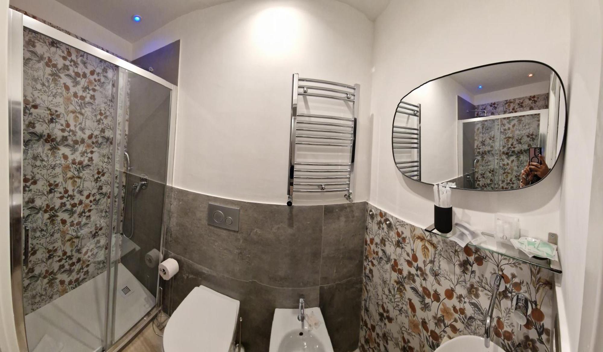 Guest House San Lorenz โรม ภายนอก รูปภาพ